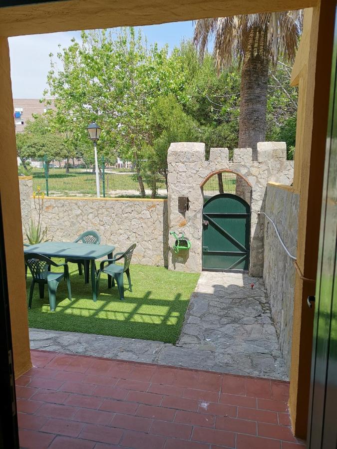Casa Adosada Con Jardin طريفة المظهر الخارجي الصورة
